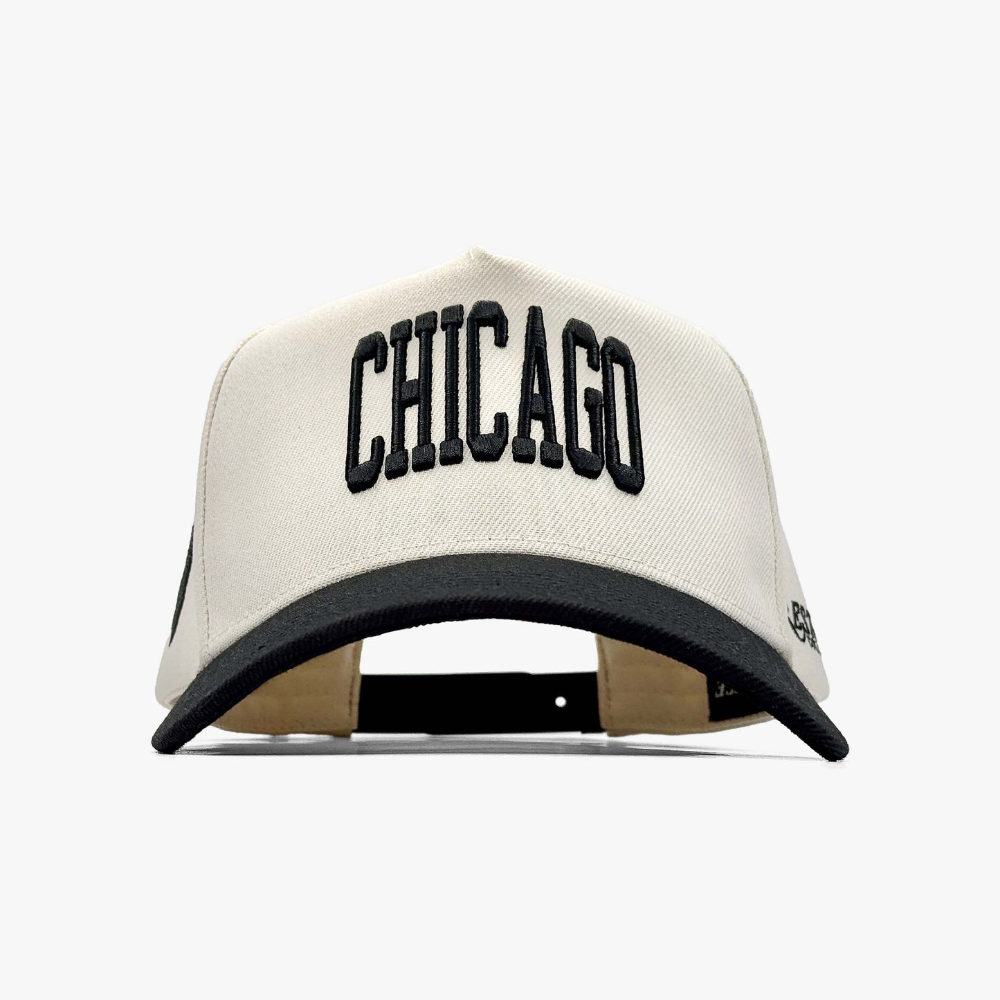 CHICAGO SNAPBACK - OFF WHITE EDITION