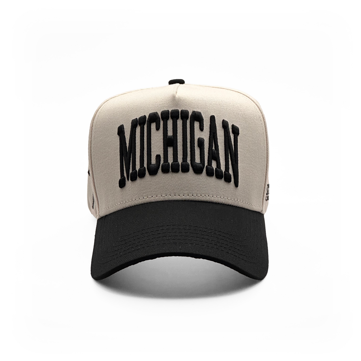 MICHIGAN SNAPBACK - OFF WHITE EDITION