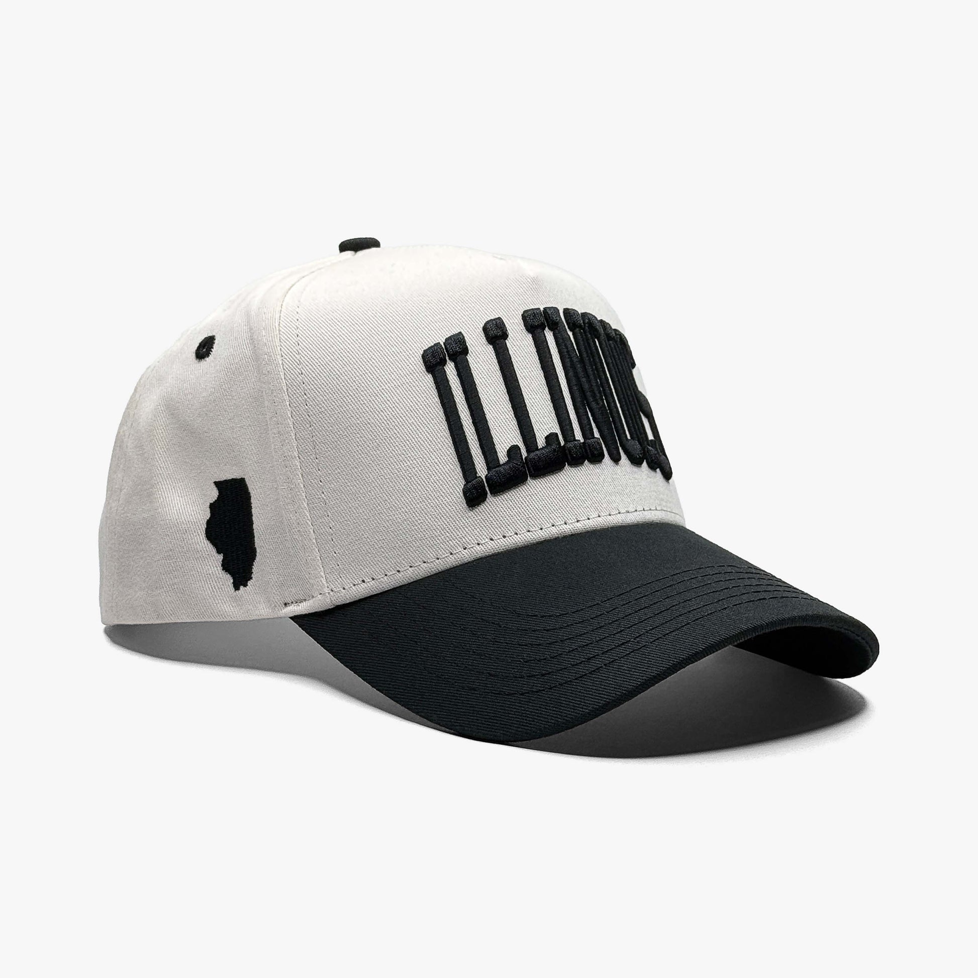 Illinois Off White 5-Panel Snapback Hat – Right Angle View with Illinois State Silhouette Embroidery